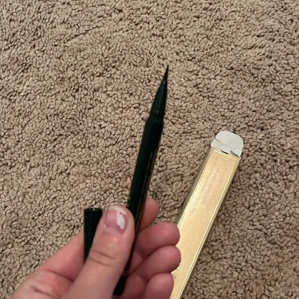 Stila Eyeliner - Picture 2 of 3